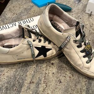 Golden Goose Superstars